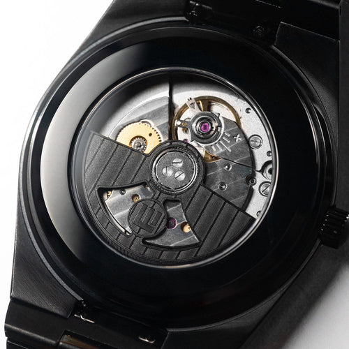 IFL Canvax Off the Record — Hand-painted custom Canvax featuring the world's most recognizable figures around a green billiard table in a warmly lit lounge, on a 40mm black matte automatic, a bespoke timepiece by IFL Watches.