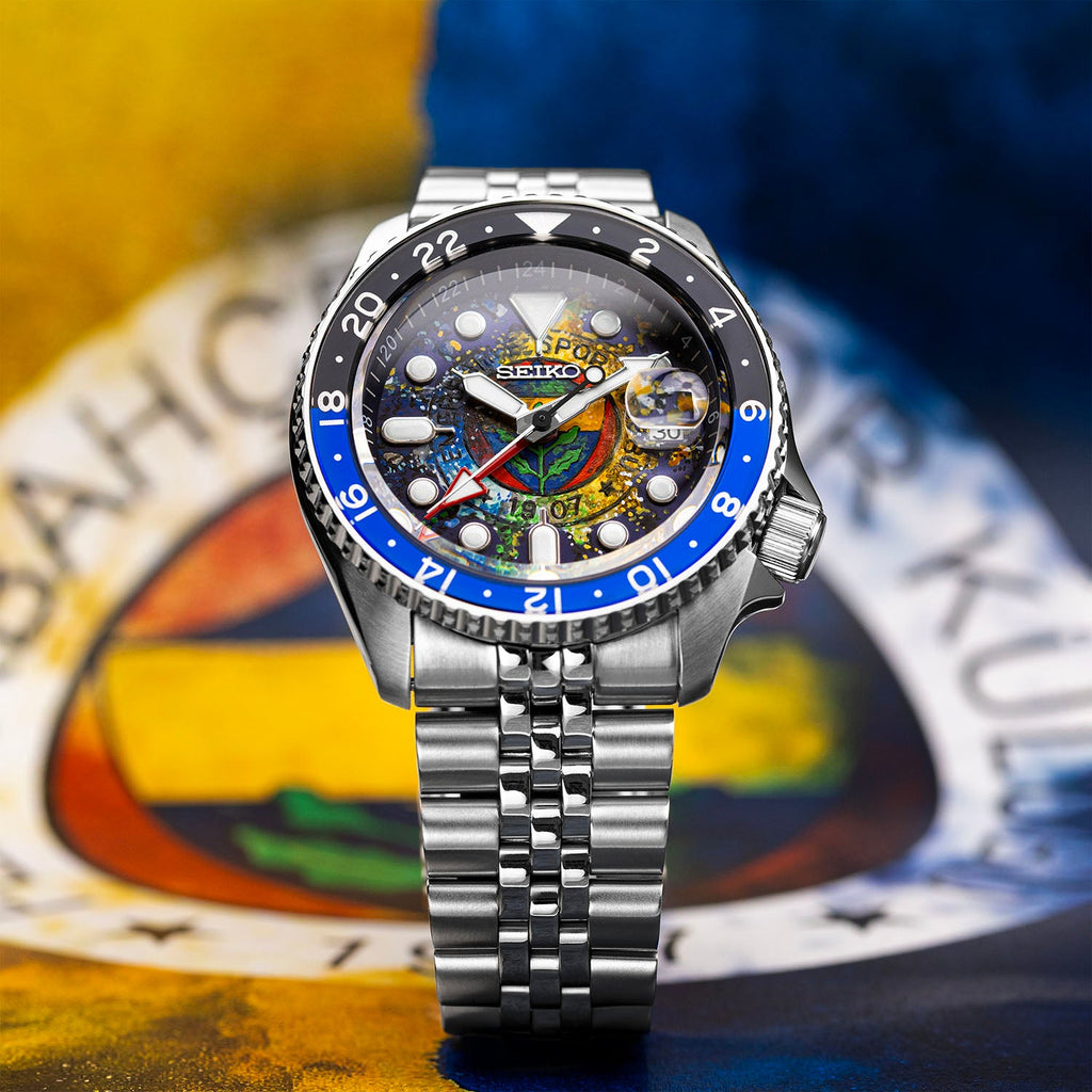 Sarı Kanaryalar Concept – Hand-painted custom Seiko 5 Sports GMT featuring Turkish football artwork in yellow and blue, a bespoke timepiece by IFL Watches