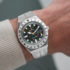 Timex Q Mirage – Exclusive hand-painted timepiece from Timex Q Diver Custom Collection
