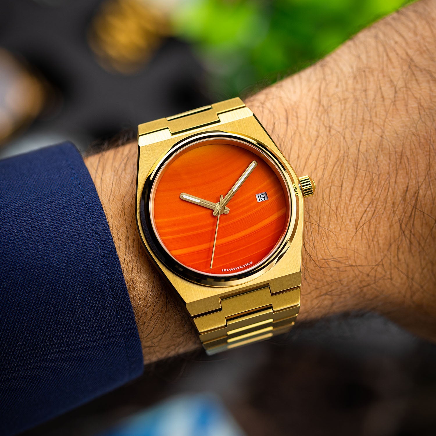 Red Agate Gold Concept – Custom natural red agate stone dial on gold-tone stainless steel watch, bespoke timepiece by IFL Watches