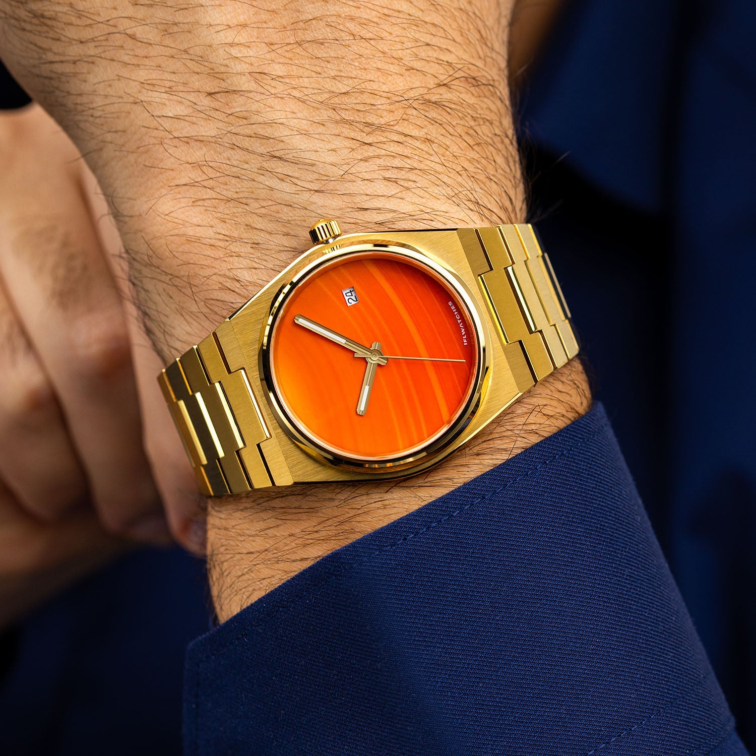 Red Agate Gold Concept – Custom natural red agate stone dial on gold-tone stainless steel watch, bespoke timepiece by IFL Watches